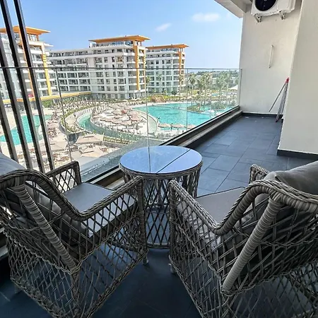 Azura World Turkler Modern 1 Bedroom With Pool View Lejlighed *